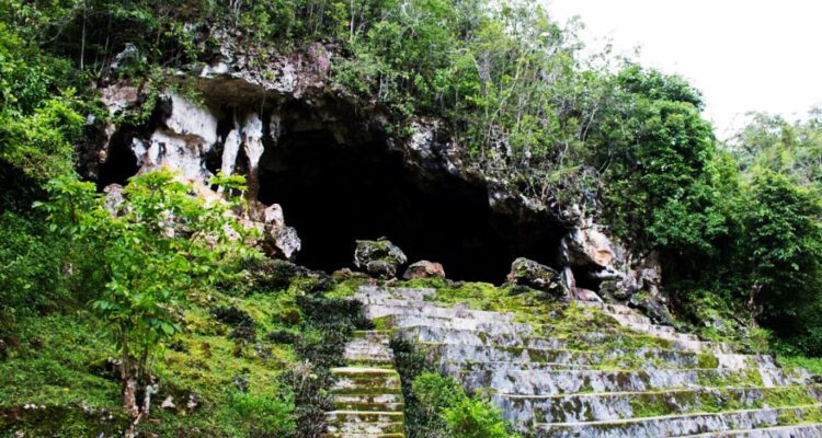 gua terkaya di dunia