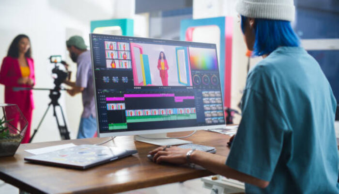 4 Aplikasi Editing Video Terbaik di Tahun 2025